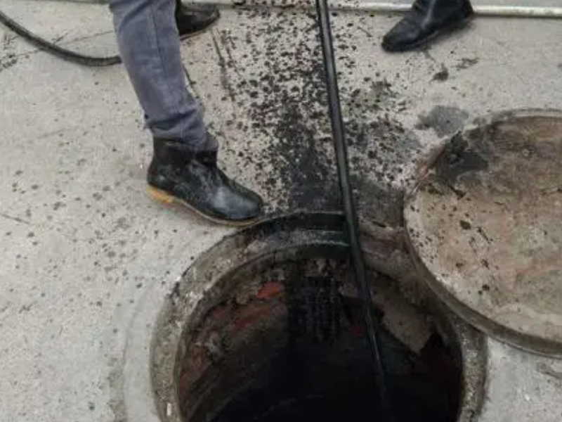 新港开发区下水道清淤疏通清洗化粪池和隔油池
